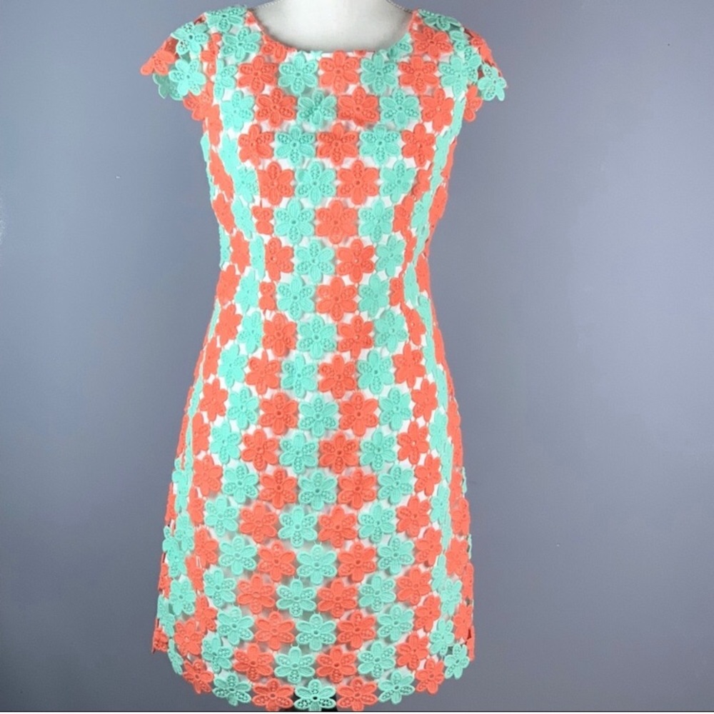 Flower patterned Lilly Pulitzer dress size 6